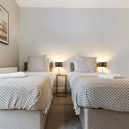 بيت للعطل Bank House - Prime Location - Free Location, Fast Wifi And Smart Tv By Yoko Property ريدكار