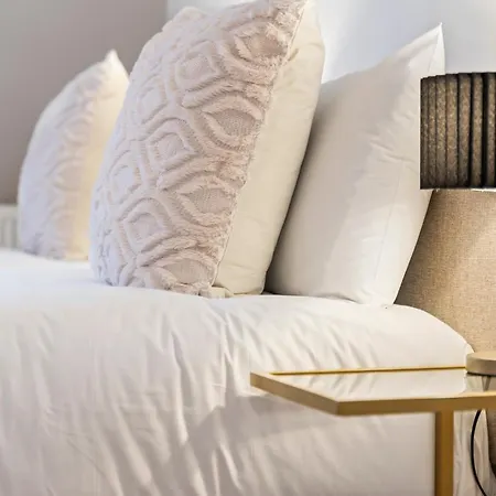Bank House - Prime Location - Free Location, Fast Wifi And Smart Tv By Yoko Property * רדקאר